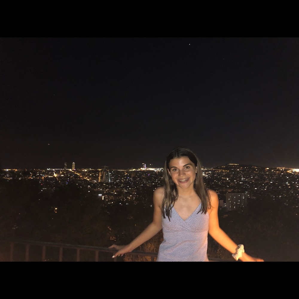 Meet your Posher, Stella